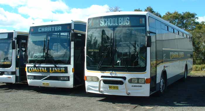 Coastal Liner Volvo B7R Autobus MO4351 and Hino CG277K Custom MO2870